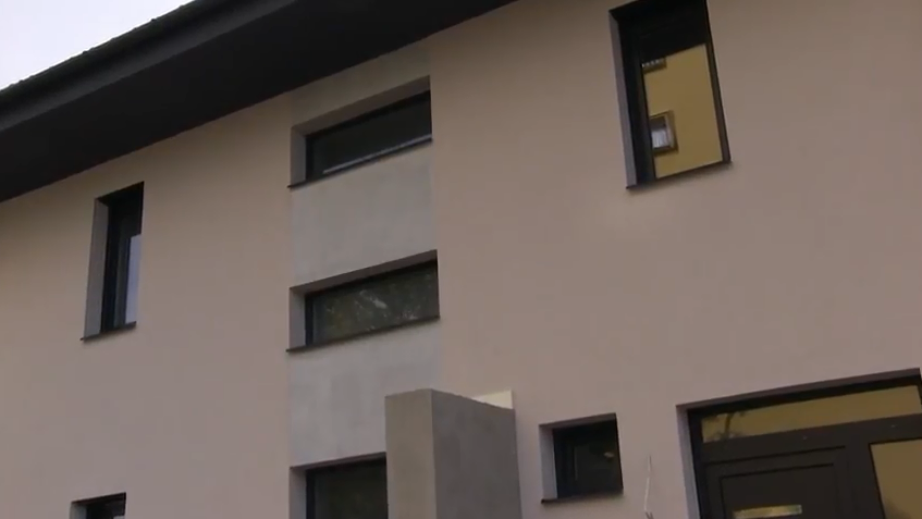 Felejtse el a ronda, penészes, algás falat